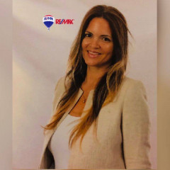 María Esther López - Agente Inmobiliario