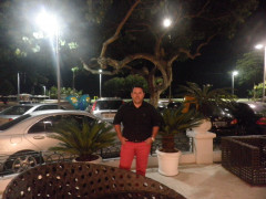 RAUL LARRUCEA