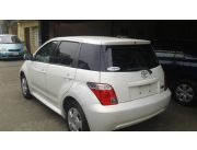 Toyota ist 2006 blanco perlado motor 1300 vvti.naftero caja automatica.recien importado sin uso en paraguay con garantia de 8 meses por el cambio de volante