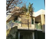 Vendo Hermosa casa en Barrio Herrera!.... COD: CL 512