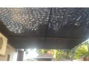 Faricamos toldo media sombra para residencia en color negro. vede o azul