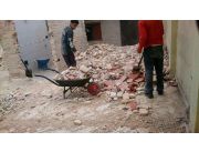 DEMOLICIONES DE CASAS VIEJAS.