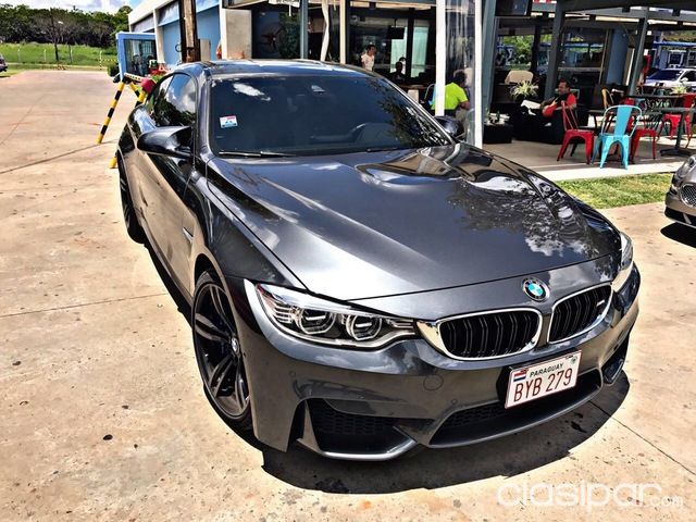  BMW M4 2016