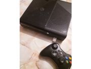 Vendo consola semi nuevo Xbox 360 con rgh desbloqeuado