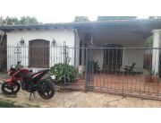 Vendo casa en Zona Residencial St. Agnes Catholic School ,Parque Ñu Guazu