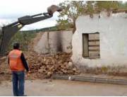 Demolicion de casa antigua