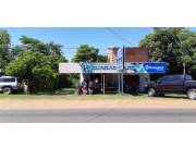 VENDO SALONES COMERCIALES SOBRE RUTA ASFALTADA EN YPANE VENDO SALONES COMERCIALES SOBRE RUTA ASFALTADA EN YPANE