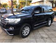 TOYOTA LAND CRUISER VX - OKM !!! IMPORTADO TOYOTA LAND CRUISER VX - OKM !!! IMPORTADO