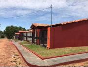 casa a estrenar de 3 dormitorios 1 en suite ZONA ÑEMBY casa a estrenar de 3 dormitorios 1 en suite ZONA ÑEMBY