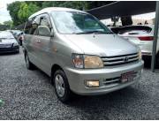 VENDO TOYOTA NOAH PASAJERO - MECANICO - MOTOR 2.0 SENCILLO - ANTAR AUTOMOTORES - VENDO TOYOTA NOAH PASAJERO - MECANICO - MOTOR 2.0 SENCILLO - ANTAR AUTOMOTORES -