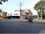 ALQUILO LOCAL COMERCIAL SOBRE AVENIDA ALQUILO LOCAL COMERCIAL SOBRE AVENIDA