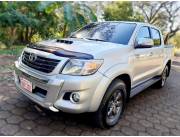TOYOTA HILUX 2014 AUTOMATICO TOYOTA HILUX 2014 AUTOMATICO