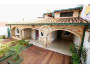 Vendo Casa Fernando Zona Norte / Laguna Grande / Colegio CAS Vendo Casa Fernando Zona Norte / Laguna Grande / Colegio CAS