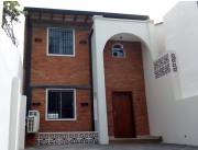 ALQUILAMOS HERMOSA CASA A ESTRENAR EN EL BARRIO LAS MERCEDES - ASUNCIÓN ALQUILAMOS HERMOSA CASA A ESTRENAR EN EL BARRIO LAS MERCEDES - ASUNCIÓN