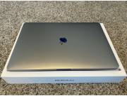 Apple 15.4 MacBook Pro with Touch Bar 512GB (Late 2017)