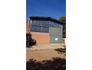 En venta depósito de 360 m2 Mariano Roque Alonso En venta depósito de 360 m2 Mariano Roque Alonso