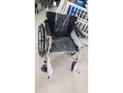 silla de ruedas estándar pintada