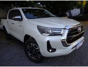 TOYOTA HILUX LIMITED AÑO 2023