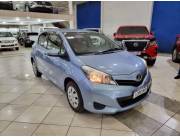 Toyota New Vitz 2011 motor 1.3 full automático, garantía y financiación hasta 60 meses ✅️