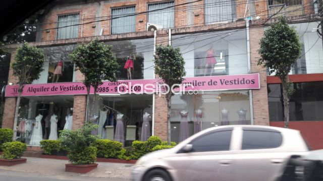 Locales / Oficinas / Salones - VENDO EDIFIICIO CON GALERÍA COMERCIAL SOBRE MCAL. LÓPEZ $ 750.000 ZONA MUNICIPALIDAD !!!!
