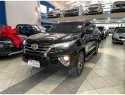 Financio a sola firma 💳 Toyota Fortuner SRV 2018 de Toyotoshi 📍 Recibimos vehículo ✅️