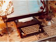 Vendo hermosa maquina de escribir vintage Olivetti - en perfectas condiciones