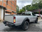 NISSAN FRONTIER 2015 MECÁNICO 4x4
