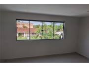 Duplex - Venta - Paraguay Central San Lorenzo En venta 2 dúplex juntos con amplio patio en
