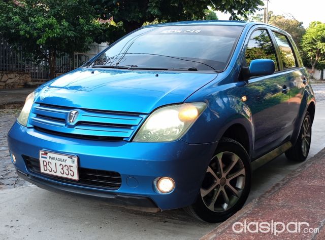 Intercambios de Autos - VENDO TOYOTA IST AÑO 2002 MOTOR 1.5 4X2 AIRE FULL INTERIOR NEGRO LLANTAS DEPORTIVAS