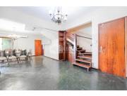 Vendo Hermosa Residencia de 498 m2, Barrio Las Lomas - CLHO6043280