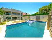 IMPONENTE RESIDENCIA EN LOS LAURELES IMPONENTE RESIDENCIA EN LOS LAURELES