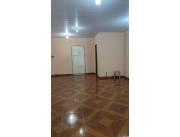 Alquilo Salón Comercial u oficina. Km 7 Ciudad Nueva. Cde Alquilo Salón Comercial u oficina. Km 7 Ciudad Nueva. Cde
