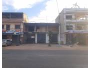 VENDO SOBRE RUTA 1 KM 24,5 SALON COMERCIAL DE 8 X 17 CON OFICINA Y AMPLIO ESTACIONAMIENTO VENDO SOBRE RUTA 1 KM 24,5 SALON COMERCIAL DE 8 X 17 CON OFICINA Y AMPLIO ESTACIONAMIENTO