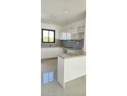 EN VENTA DEPTO EN LOMA MERLO LUQUE EN VENTA DEPTO EN LOMA MERLO LUQUE