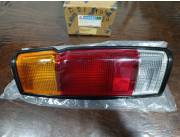 Faro Trasero Lado Izquierdo LH Nissan Datsun 720 Pickup D21 1986 - On Faro Trasero Lado Izquierdo LH Nissan Datsun 720 Pickup D21 1986 - On