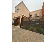 ALQUILO DUPLEX EN LOMA MERLO LUQUE ALQUILO DUPLEX EN LOMA MERLO LUQUE