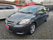 Hermoso Toyota Belta Rec. Import. Con poco kilometraje color gris humo año 2007/08 motor v Hermoso Toyota Belta Rec. Import. Con poco kilometraje color gris humo año 2007/08 motor v