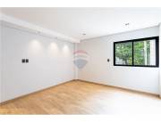 En venta lujosa casa en Mburucuya Asuncion En venta lujosa casa en Mburucuya Asuncion