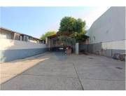 Vendo Tinglado con oficinas sobre la Av Félix Bogado Vendo Tinglado con oficinas sobre la Av Félix Bogado