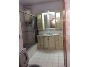 Casa en venta en barrio Ykua Sati Casa en venta en barrio Ykua Sati