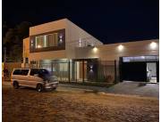 VENDO AMPLIA RESIDENCIA 3 DORMITORIOS EN LAMBARE VENDO AMPLIA RESIDENCIA 3 DORMITORIOS EN LAMBARE