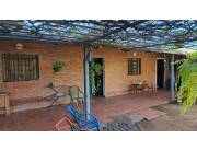 Vendo HERMOSA casa en Limpio Nueva Asunción Vendo HERMOSA casa en Limpio Nueva Asunción