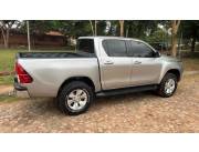 VENDO TOYOTA HILUX LIMITED AÑO 2017 VENDO TOYOTA HILUX LIMITED AÑO 2017
