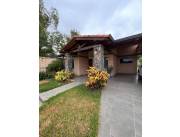 VENDO AMPLIA RESIDENCIA 2 DORMITORIOS EN LIMPIO VENDO AMPLIA RESIDENCIA 2 DORMITORIOS EN LIMPIO