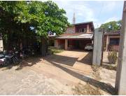 Vendo Residencia a cuadras de Molas López Vendo Residencia a cuadras de Molas López