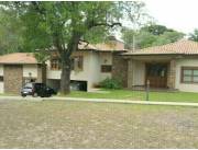 RESIDENCIA PREMIUM EN EL YACHT Y GOLF CLUB DENTRO DE UN BARRIO CERRADO RESIDENCIA PREMIUM EN EL YACHT Y GOLF CLUB DENTRO DE UN BARRIO CERRADO