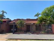 Vendo Casa Oportunidad Única en Villa Adela - Luque cod 5947 Vendo Casa Oportunidad Única en Villa Adela - Luque cod 5947