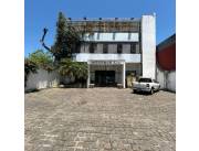 ALQUILO - Edificio corporativo sobre Avda. España con salida a calle 23 de octubre COD 594 ALQUILO - Edificio corporativo sobre Avda. España con salida a calle 23 de octubre COD 594