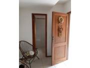 ALQUILO AMPLIO DUPLEX EN CONDOMINIO HERNAN CORTES COD 5933 ALQUILO AMPLIO DUPLEX EN CONDOMINIO HERNAN CORTES COD 5933