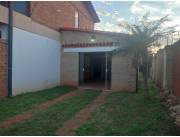 ALQUILO DE CASA EN ISLA BOGADO – LUQUE ALQUILO DE CASA EN ISLA BOGADO – LUQUE